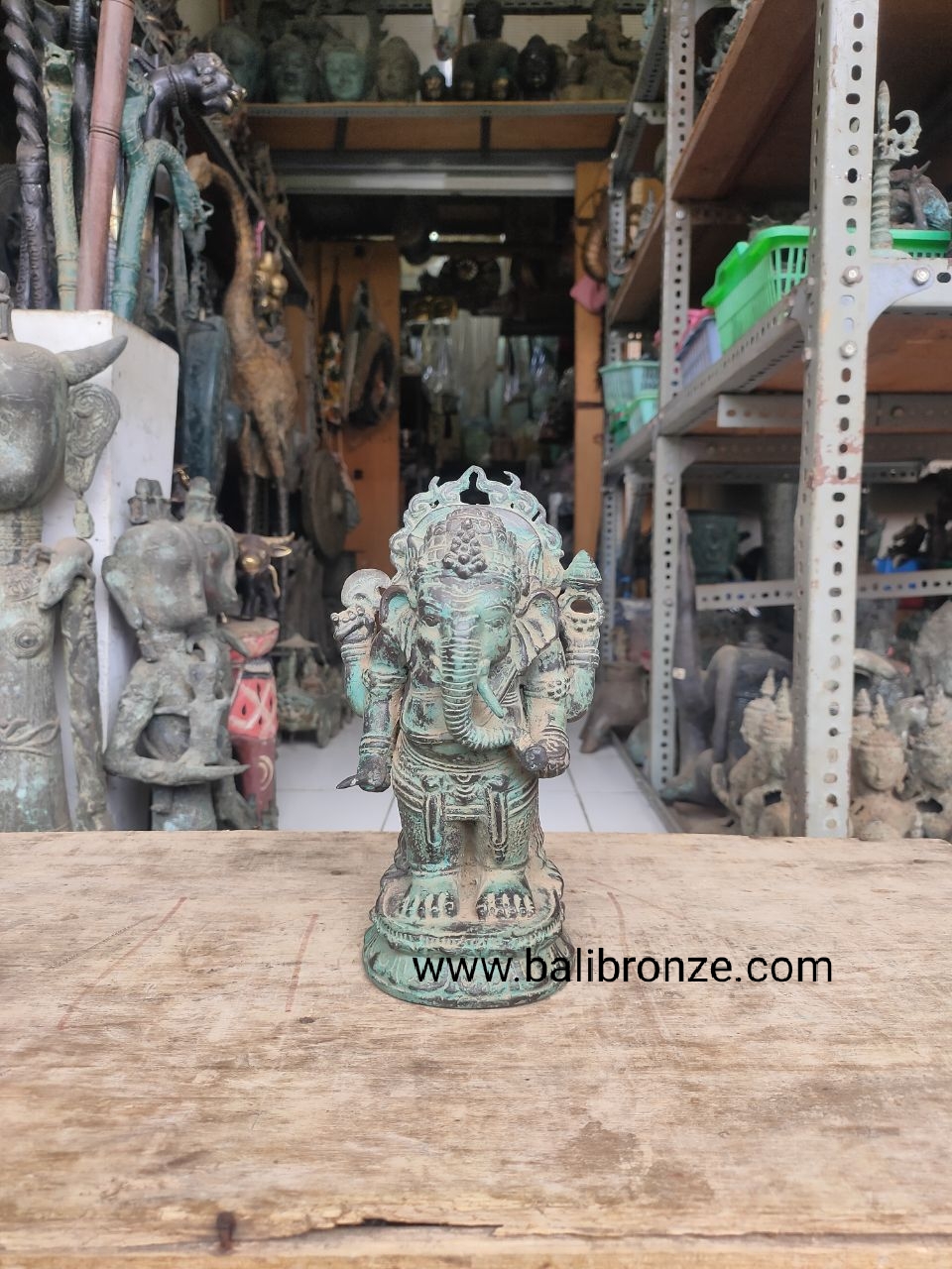 1177 Standing Ganesha 21 cm KDS